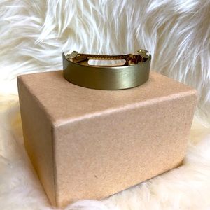 Jen Atkin, Chloe + Isabel Ponytail Clip